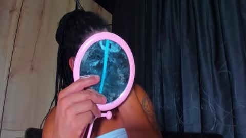 ROBERTA online show from April 2026 06:25:02 AM