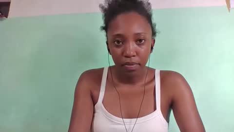 rhesa404090 online show from March 2026 07:48:01 PM