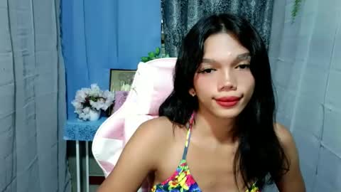 rhiana_slut online show from November 2025 05:44:02 PM