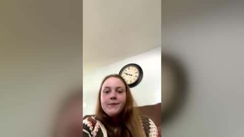 Snapshot of rhii1120 chatting on June 2026 05:28:02 PM rhii1120 online show from June 2026 05:28:02 PM
