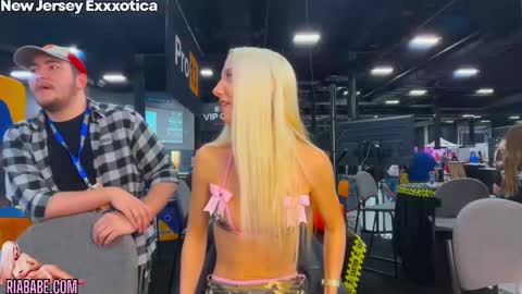 ria  online show from October 2025 05:08:01 PM