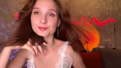 Snapshot of riana_razz chatting on June 2026 10:15:01 AM riana_razz online show from June 2026 10:15:01 AM