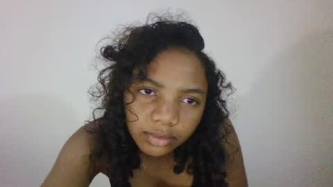 rianahcia online show from August 2026 01:38:01 AM