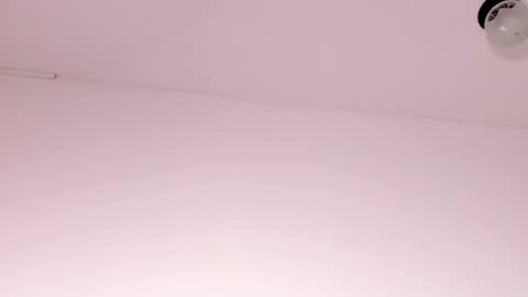 Riana online show from April 2026 06:06:01 AM