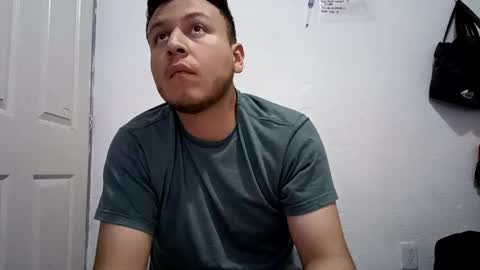 Snapshot of ricardogarcia21 chatting on January 2025 07:48:02 AM ricardogarcia21 online show from January 2025 07:48:02 AM