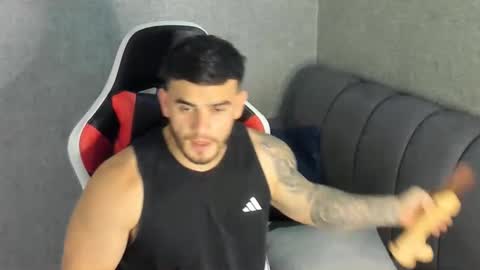 ricardogonzalez666 online show from December 2024 11:53:02 PM