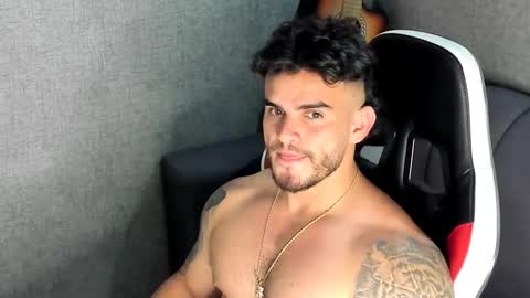 ricardogonzalez666 online show from October 2025 11:06:02 PM