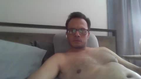ricardoozbaldo online show from March 2026 06:36:01 PM