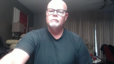 Snapshot of rich32937 chatting on December 2024 08:18:01 PM rich32937 online show from December 2024 08:18:01 PM