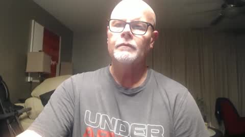 Snapshot of rich32937 chatting on December 2025 10:10:02 AM rich32937 online show from December 2025 10:10:02 AM