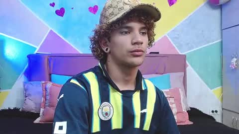 Snapshot of rich_de_la_rosa chatting on October 2025 01:03:02 AM rich and kitty online show from October 2025 01:03:02 AM