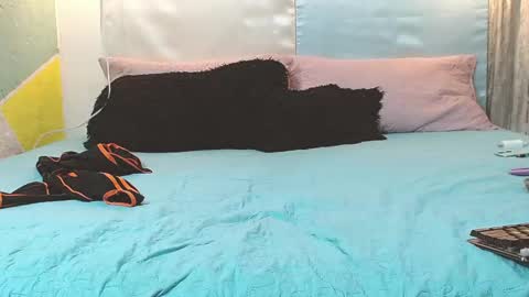 Snapshot of rich_de_la_rosa chatting on December 2025 06:38:01 PM rich and kitty online show from December 2025 06:38:01 PM