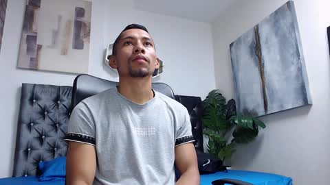 richar_voller online show from December 2024 11:19:01 AM