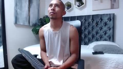 richar_voller online show from November 2025 11:14:01 AM