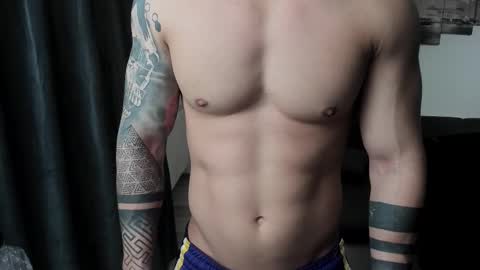 Snapshot of richarddarell chatting on November 2025 06:01:01 AM RichardDarell online show from November 2025 06:01:01 AM