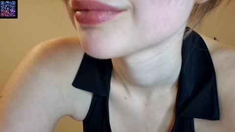 Luna online show from March 2026 05:39:01 PM