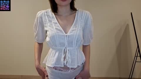 Luna online show from March 2026 05:51:02 PM