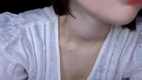 Luna online show from April 2026 06:34:02 PM