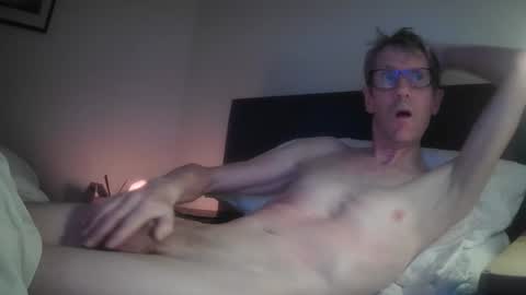 Snapshot of richj392507 chatting on December 2024 02:16:01 AM richj392507 online show from December 2024 02:16:01 AM