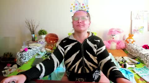 Anna - not anna - right Anna  online show from April 2026 03:31:02 PM