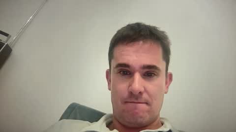 londongent online show from November 2025 09:37:02 PM