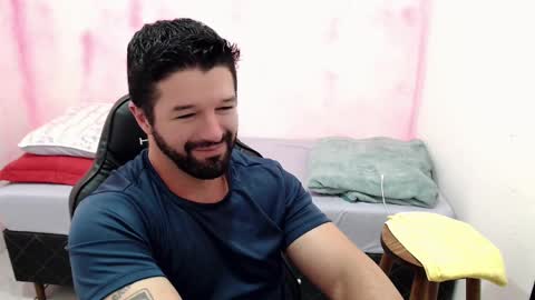 Snapshot of richrolland chatting on February 2025 01:31:01 AM Rickseduction online show from February 2025 01:31:01 AM