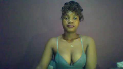 Snapshot of ricie001 chatting on June 2026 07:36:01 AM ricie001 online show from June 2026 07:36:01 AM