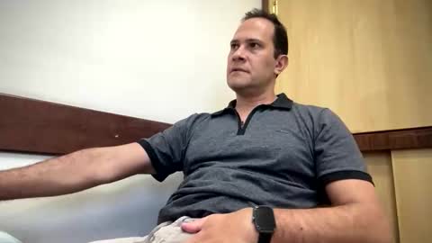 Rick Arian online show from October 2025 01:08:02 PM