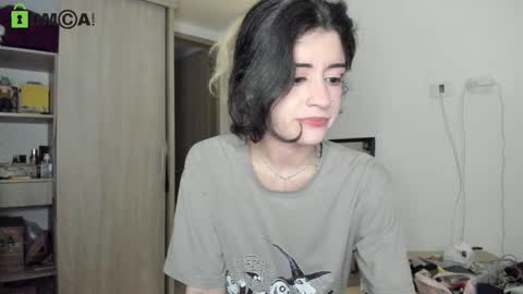 Snapshot of rickydicot_13 chatting on December 2025 02:06:02 AM RickyDicot 13 online show from December 2025 02:06:02 AM