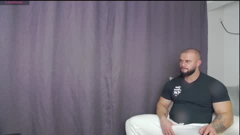 rickymiami1 online show from November 2025 06:39:01 PM