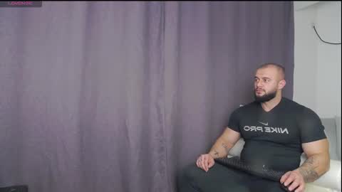 rickymiami1 online show from November 2025 06:29:01 PM