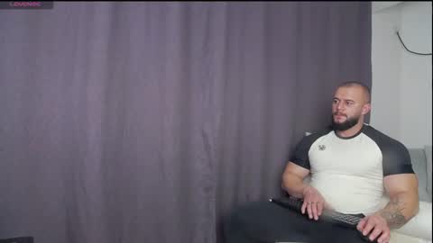 rickymiami1 online show from November 2025 09:50:01 PM