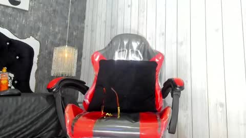 RicoBrowm online show from February 2025 06:07:01 AM