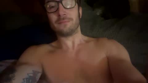 Snapshot of ricracks11 chatting on February 2025 04:11:02 AM ricracks11 online show from February 2025 04:11:02 AM