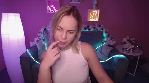 Snapshot of rikaraily chatting on December 2024 05:51:01 AM Rika online show from December 2024 05:51:01 AM