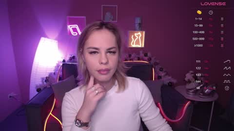 Snapshot of rikaraily chatting on December 2024 05:22:02 AM Rika online show from December 2024 05:22:02 AM