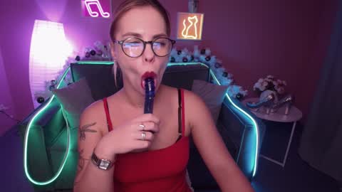 Snapshot of rikaraily chatting on January 2025 08:56:01 AM Rika online show from January 2025 08:56:01 AM