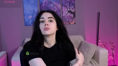 Meow online show from November 2025 10:16:01 AM