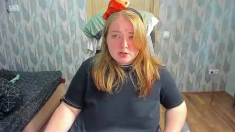 rina16 online show from July 2026 04:33:02 PM