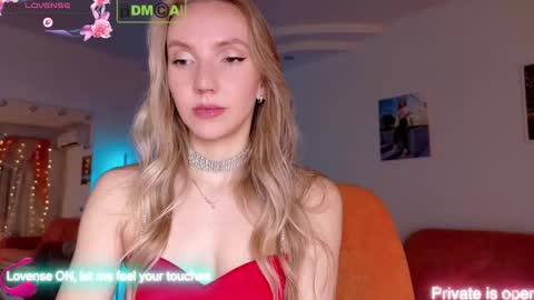 Snapshot of rina_asty chatting on November 2025 06:57:01 PM Rina Asty online show from November 2025 06:57:01 PM