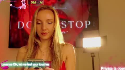 Snapshot of rina_asty chatting on December 2025 08:13:01 PM Rina Asty online show from December 2025 08:13:01 PM