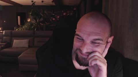 Snapshot of ripp3r chatting on December 2024 10:17:01 PM Jack online show from December 2024 10:17:01 PM