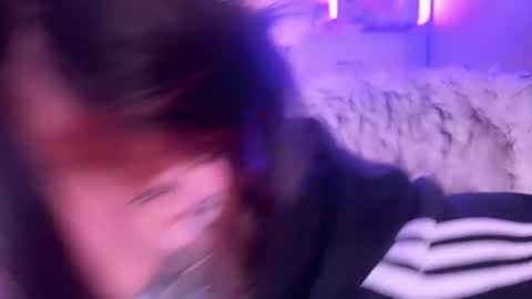   DianaBrite            fansl y online show from December 2025 04:22:01 PM