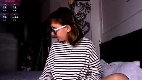 Snapshot of riri_rich chatting on January 2025 06:39:01 AM Rita online show from January 2025 06:39:01 AM