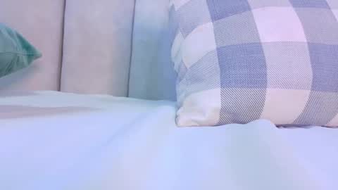 RIRI  online show from February 2026 08:57:02 PM