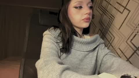 Nicole online show from April 2026 04:44:01 PM