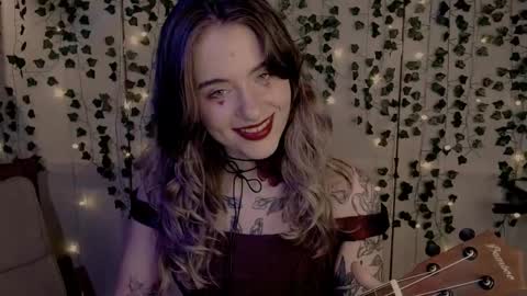 Snapshot of risha_laass chatting on February 2025 08:15:02 PM risha_laass online show from February 2025 08:15:02 PM