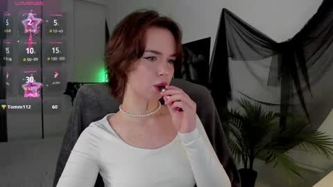 Alice online show from April 2026 08:44:01 PM