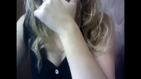 RiveraMaureen online show from November 2025 10:59:01 AM