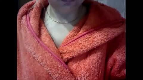 RiveraMaureen online show from November 2025 03:38:01 AM